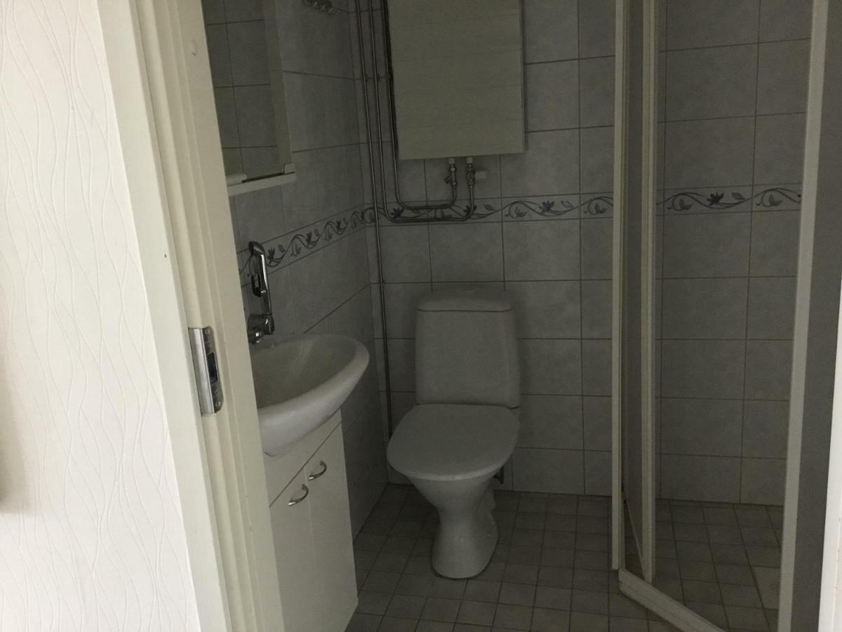 Ferienwohnung Yksio Uudenmaankatu Hyvinkää Exterior foto